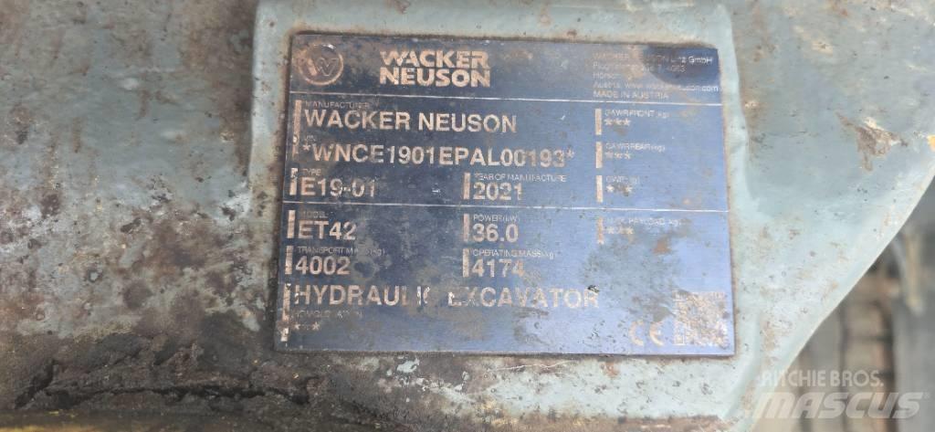 Wacker Neuson ET42 Pásová rýpadla