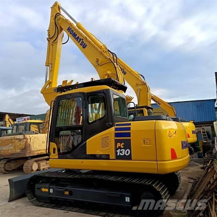 Komatsu PC 130 Pásová rýpadla