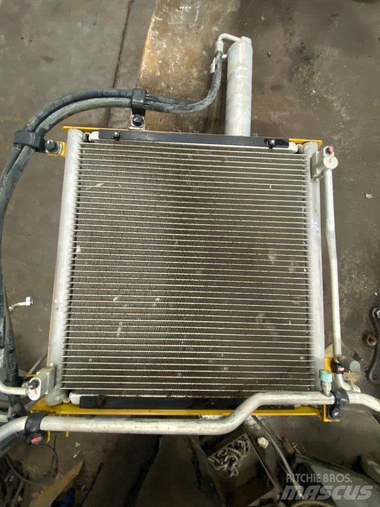 CAT 349 E Parts Pásová rýpadla