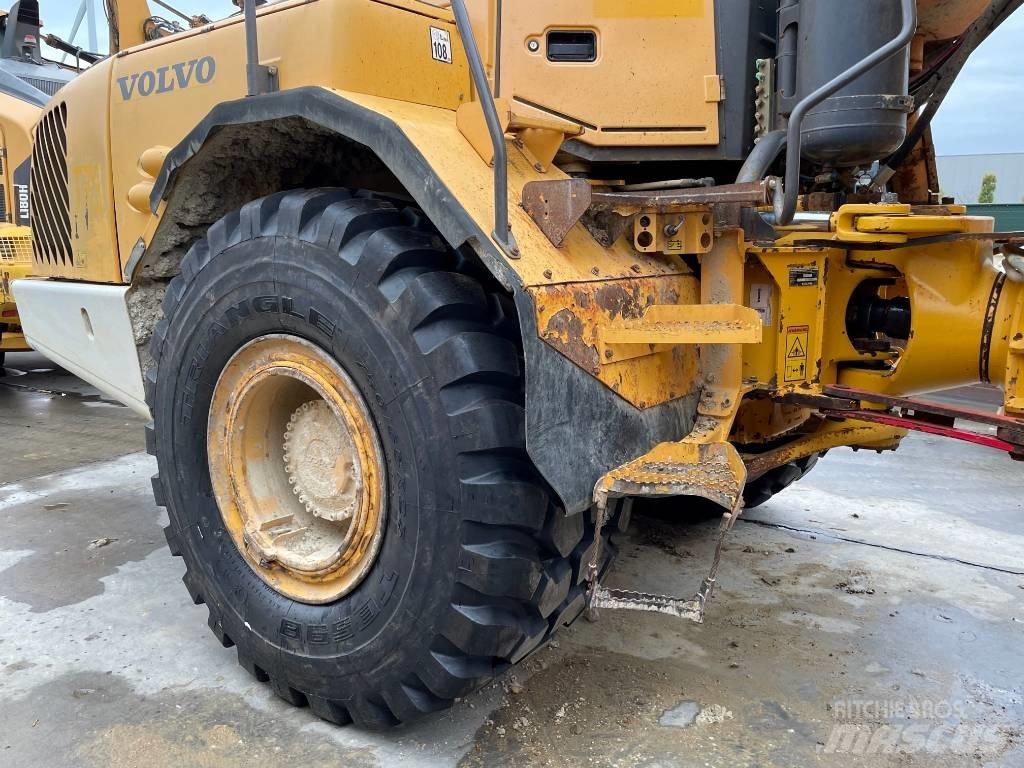 Volvo A 30 E Kloubové dempry