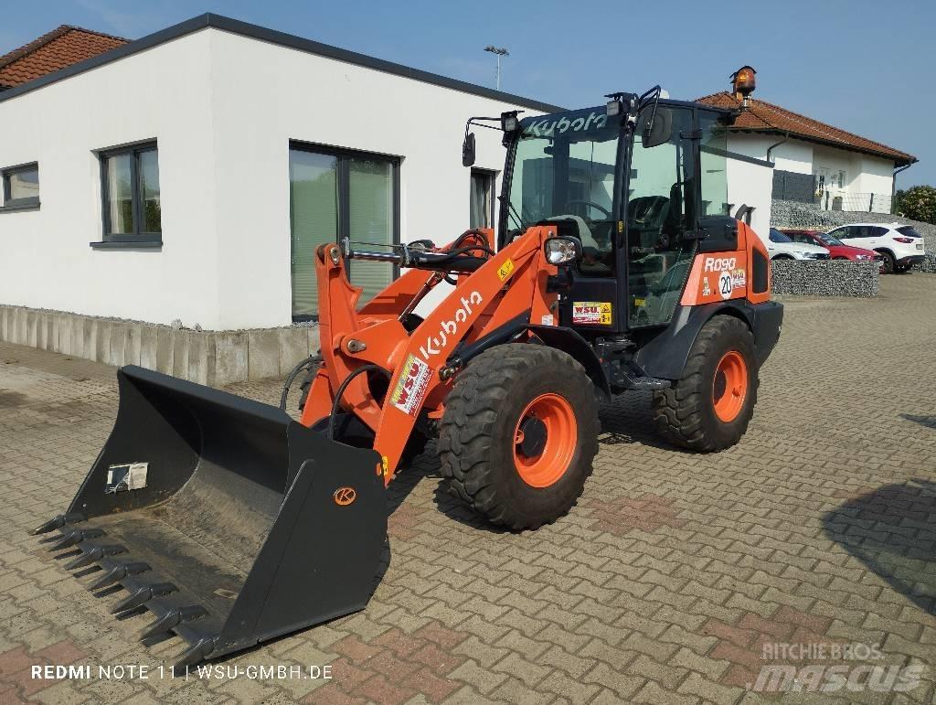 Kubota R090 Kolové nakladače