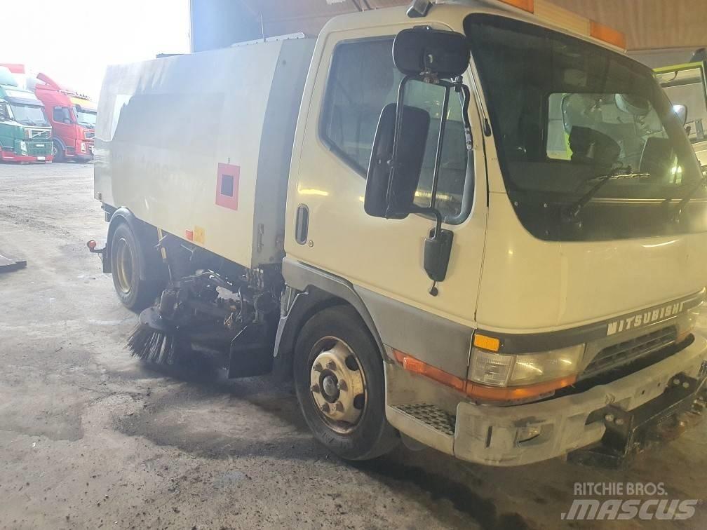 Mitsubishi Canter Zametací stroje