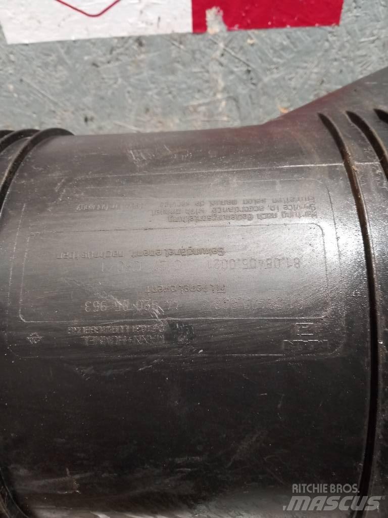 MAN TGX  81084006034 Kabiny a interiér