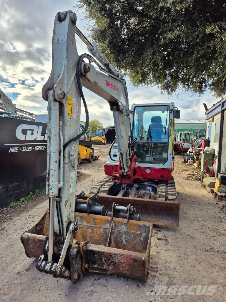 Takeuchi TB250 Mini rýpadla < 7t