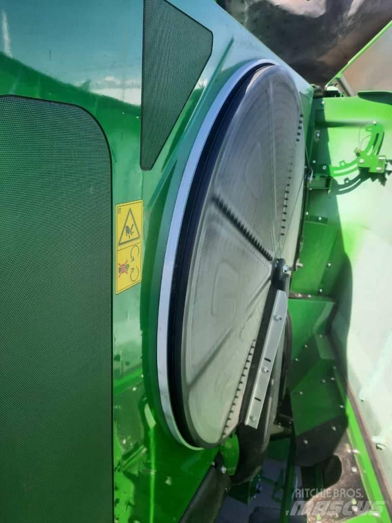 John Deere S 780 Sklízecí mlátičky