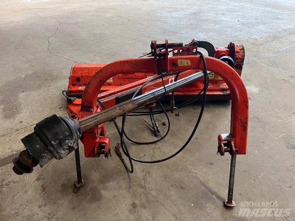 Kuhn TB 211 Mulčovače