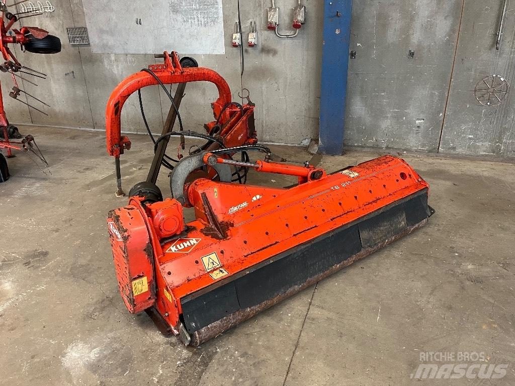 Kuhn TB 211 Mulčovače
