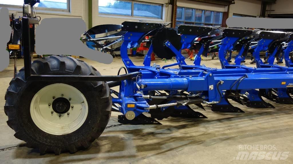 New Holland PSHV 8S Konvenční pluh