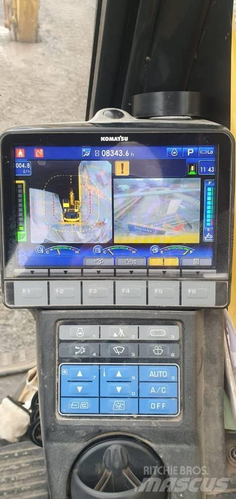 Komatsu PC210-11 Pásová rýpadla