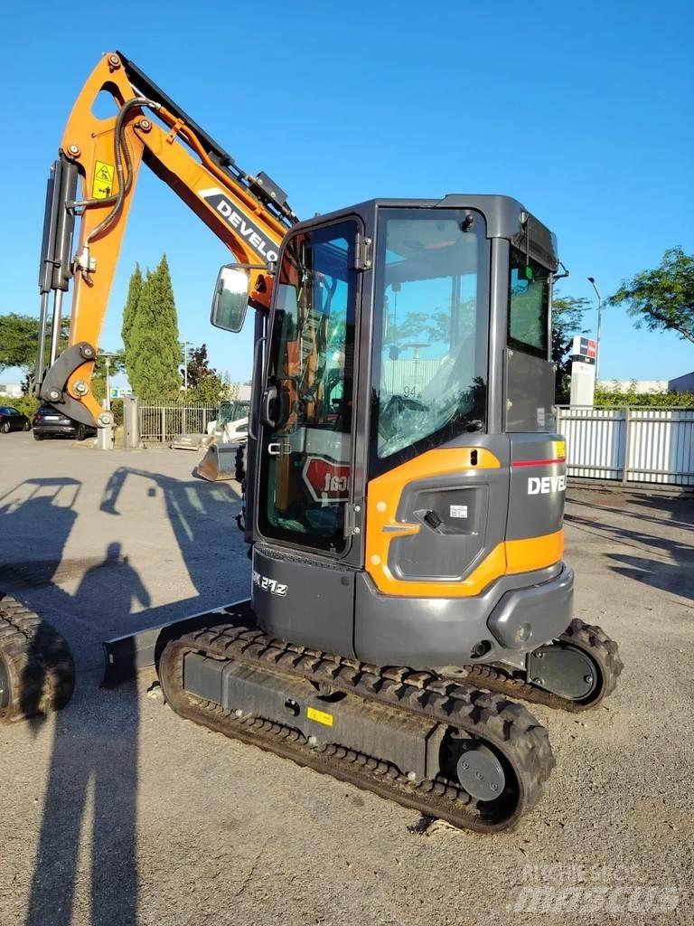 Doosan DX27Z-7 Mini rýpadla < 7t