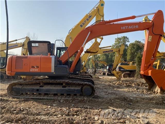 Hitachi ZX250 Pásová rýpadla