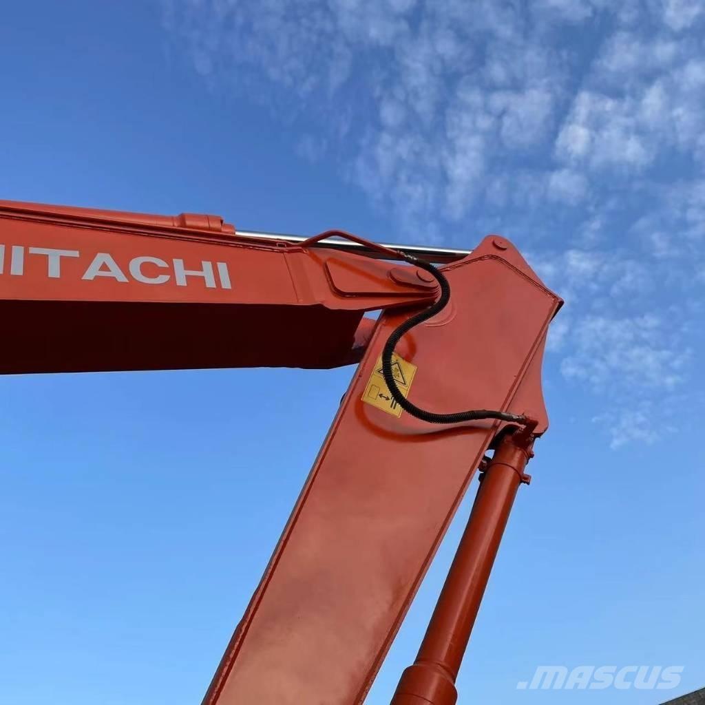 Hitachi ZX200 Pásová rýpadla