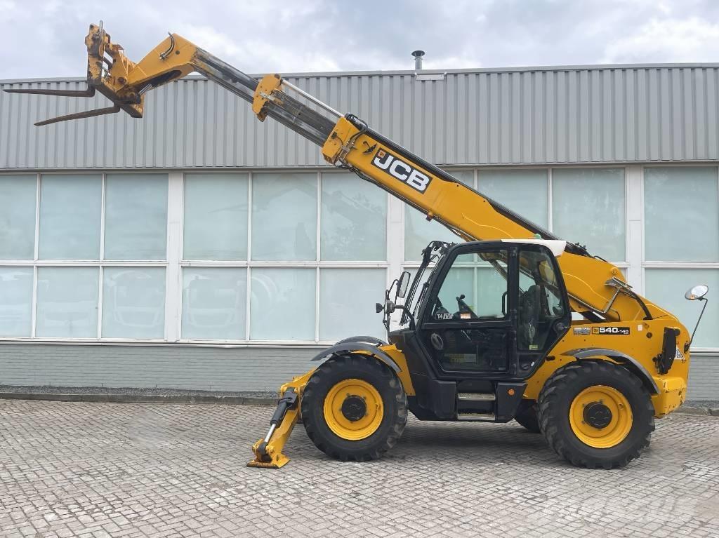 JCB 540-140     2016 Teleskopické manipulátory