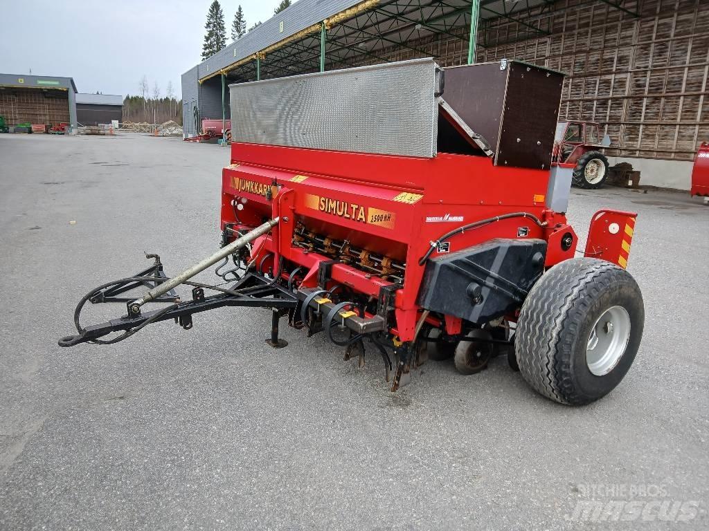 Junkkari KH 2500 Kombinované secí stroje