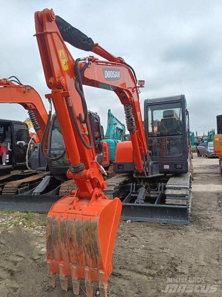 Doosan DH 60 Mini rýpadla < 7t