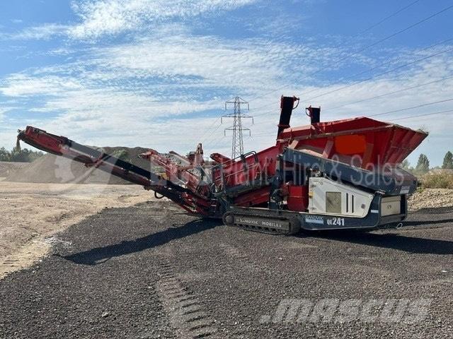 Sandvik QE 241 Třídiče