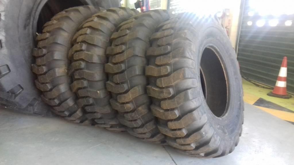 Goodyear 3565R33 L5 Pneumatiky, kola a ráfky