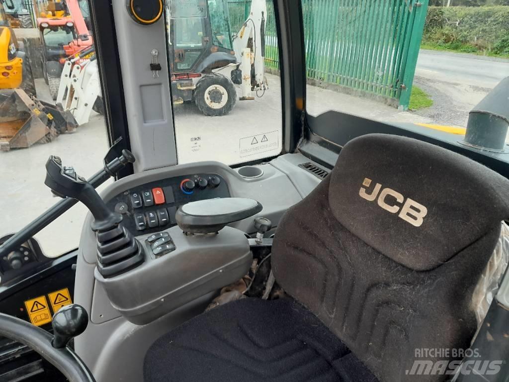 JCB TM 320 S Teleskopické nakladače pro zemědělství