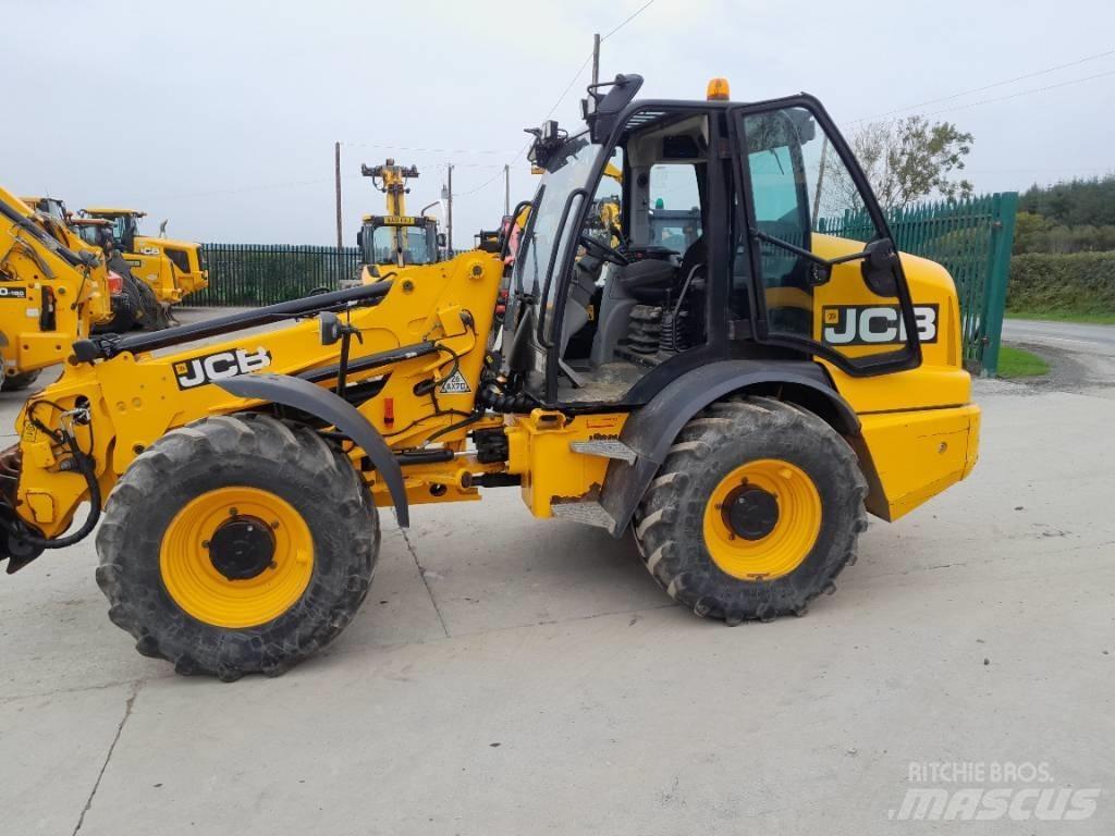 JCB TM 320 S Teleskopické nakladače pro zemědělství