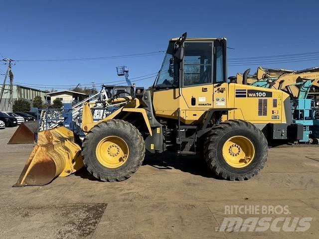 Komatsu WA 100-6 Kolové nakladače