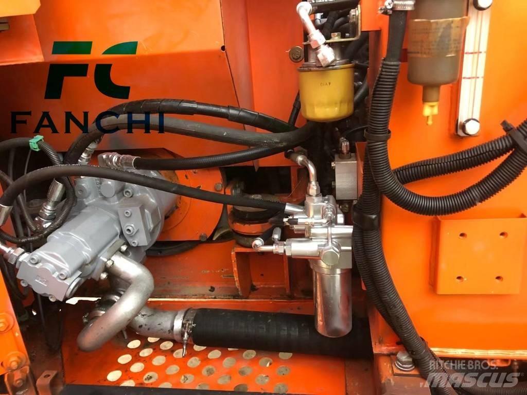 Hitachi ZX 60 Pásová rýpadla