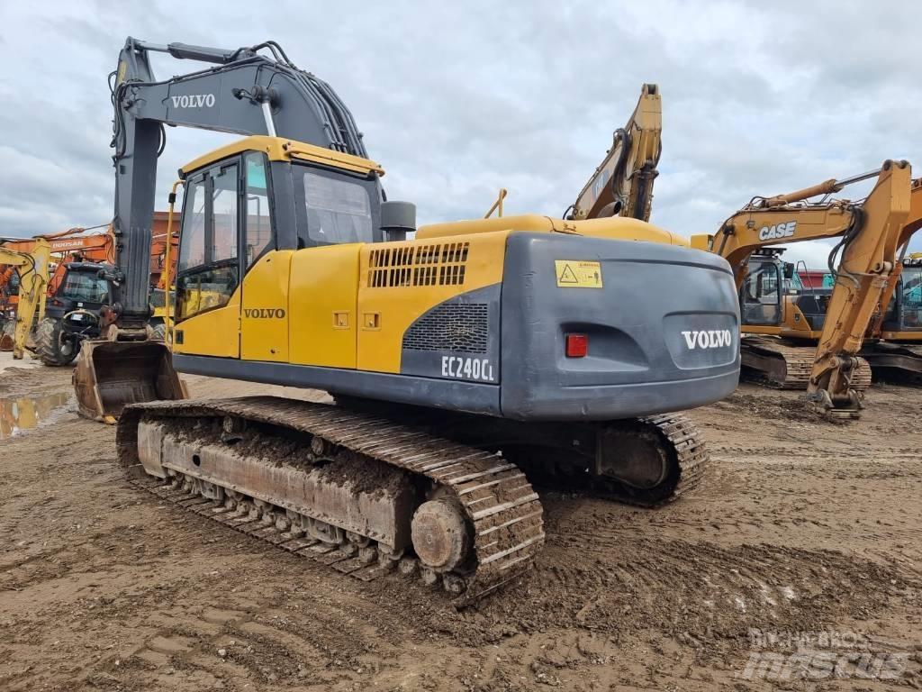 Volvo EC 240 C L Pásová rýpadla
