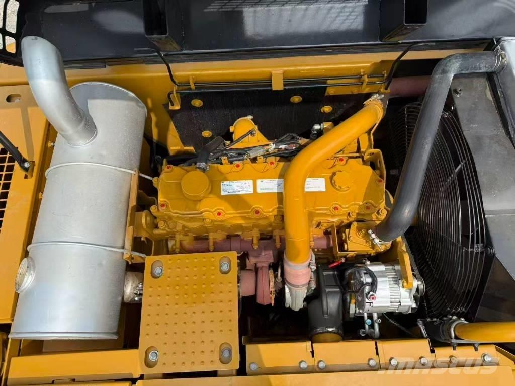 CAT 330 D2L Pásová rýpadla