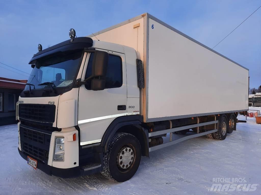 Volvo FM 9 300 Skříňová nástavba