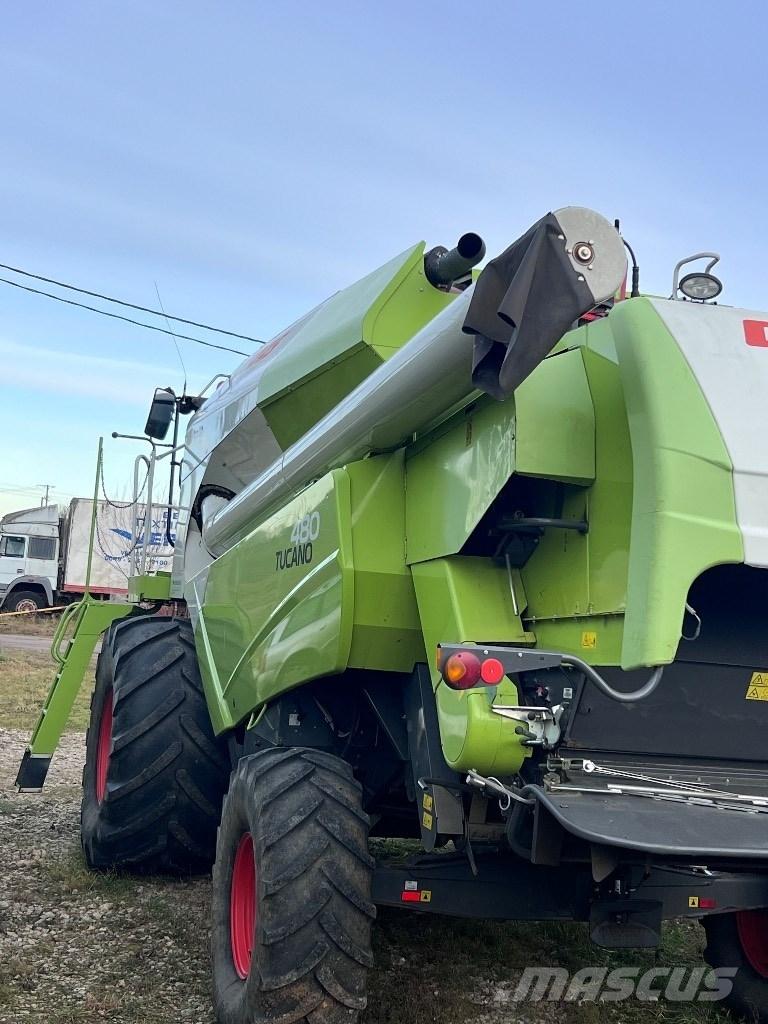 CLAAS Tucano 480 Sklízecí mlátičky