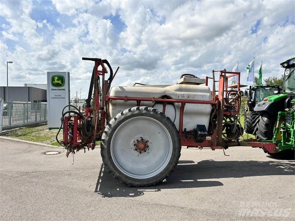 Holder IN280 Tažené postřikovače