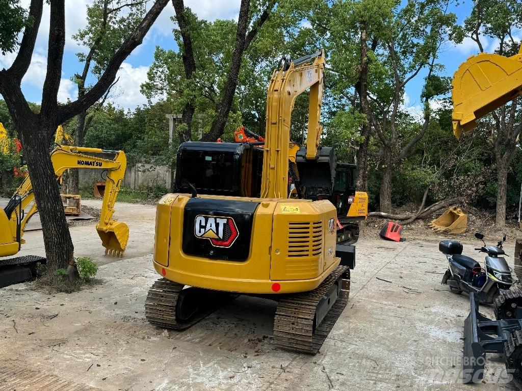 CAT 307 Mini rýpadla < 7t