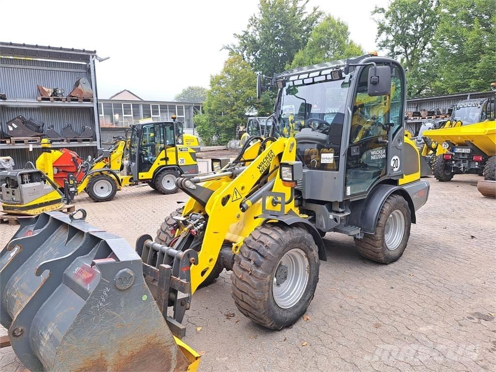 Wacker Neuson WL38 Kolové nakladače