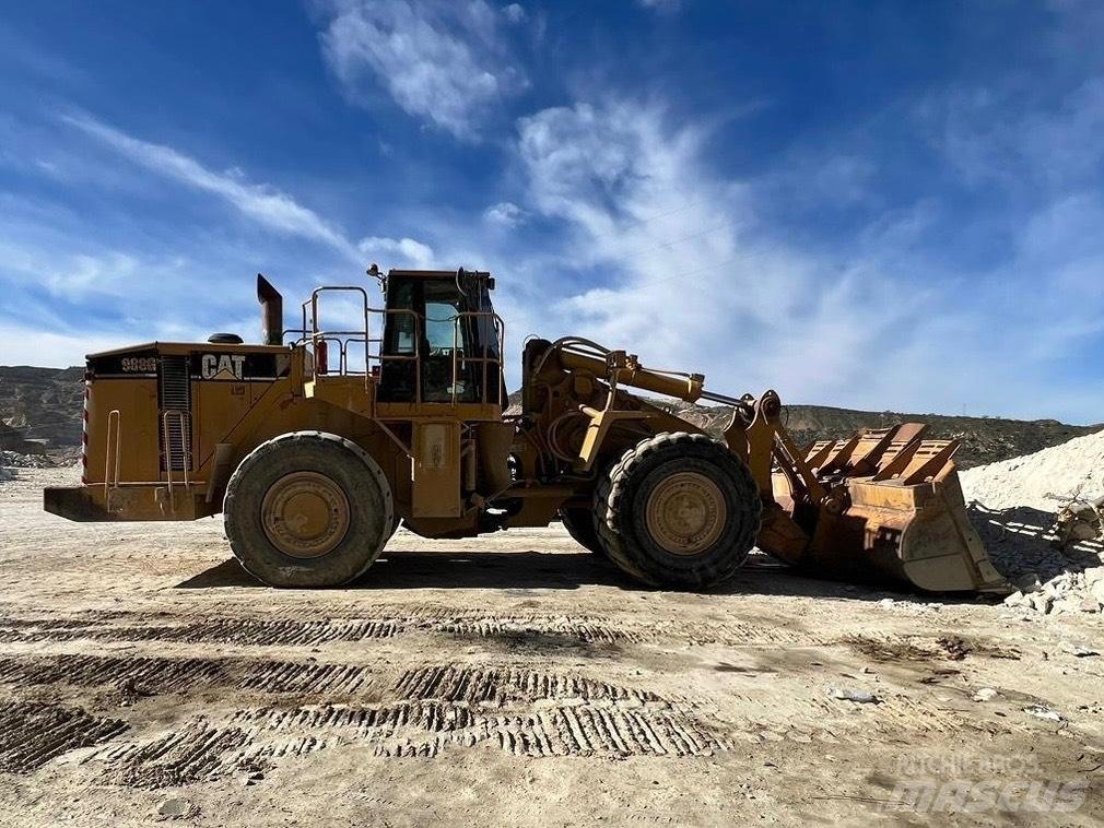 CAT 988 G Kolové nakladače