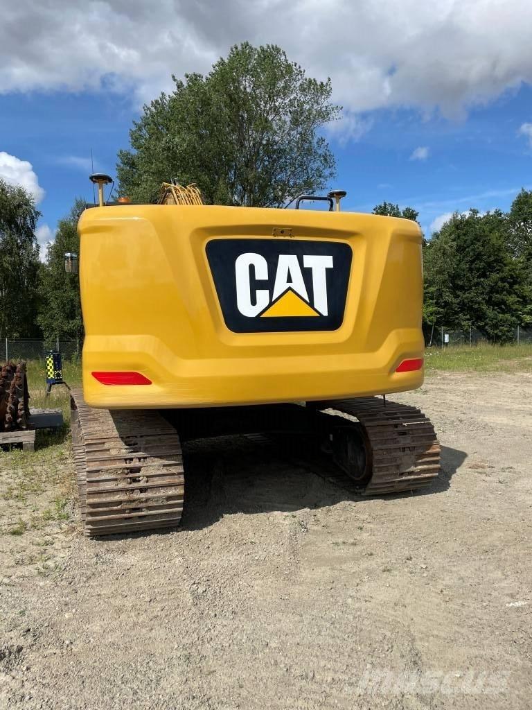 CAT 323 Pásová rýpadla