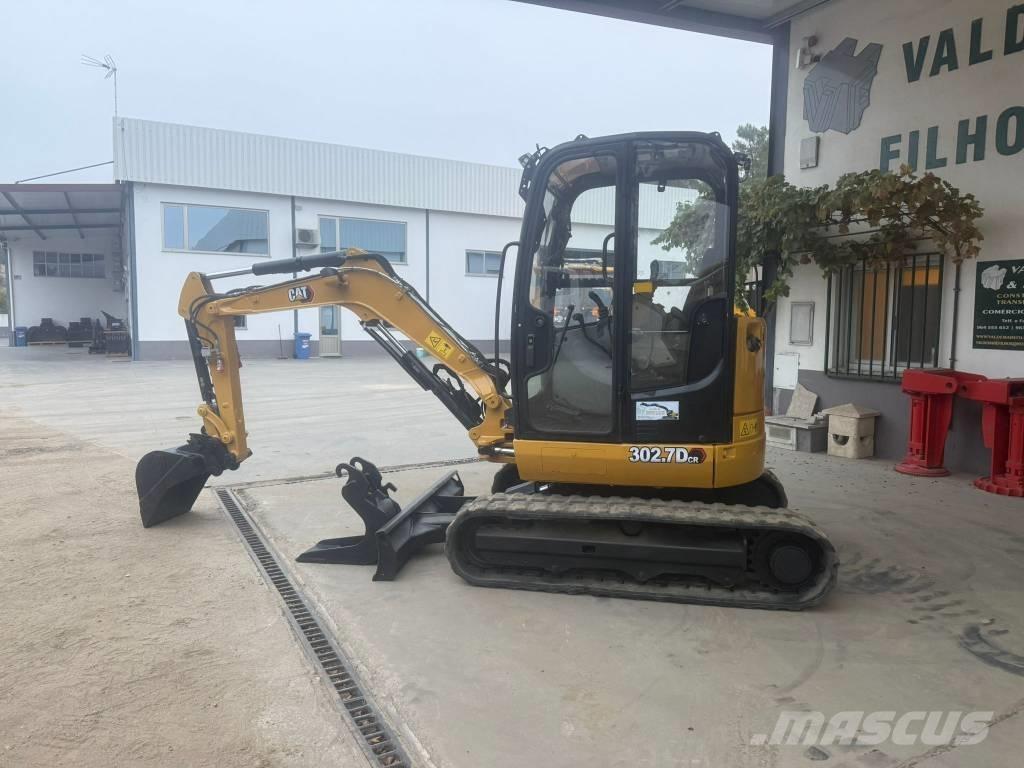 CAT 302.7 D CR Mini rýpadla < 7t