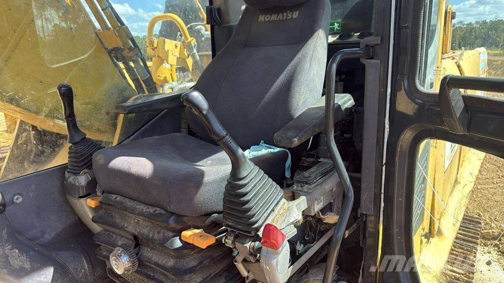 Komatsu 2012 Pásové jeřáby