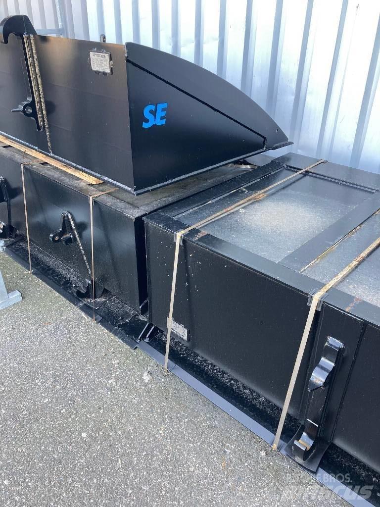 SE Equipment  Skopor Příslušenství předního nakladače