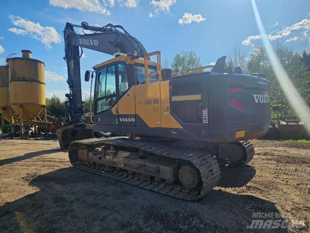 Volvo EC220EL Pásová rýpadla