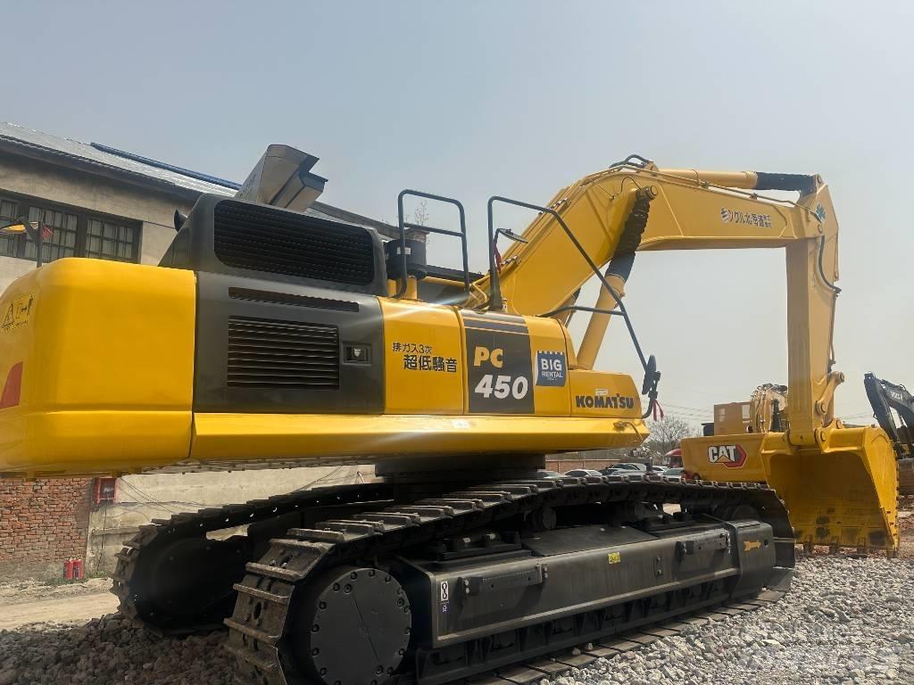 Komatsu PC 450 Pásová rýpadla