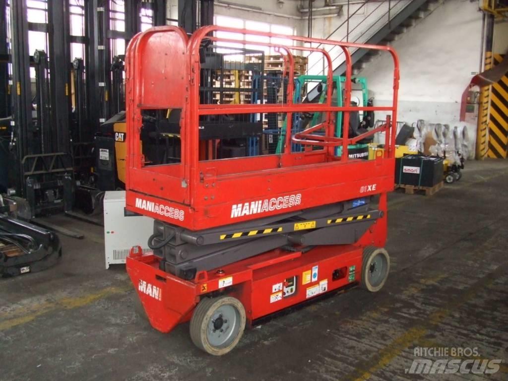Manitou 81XE Nůžková zvedací plošina