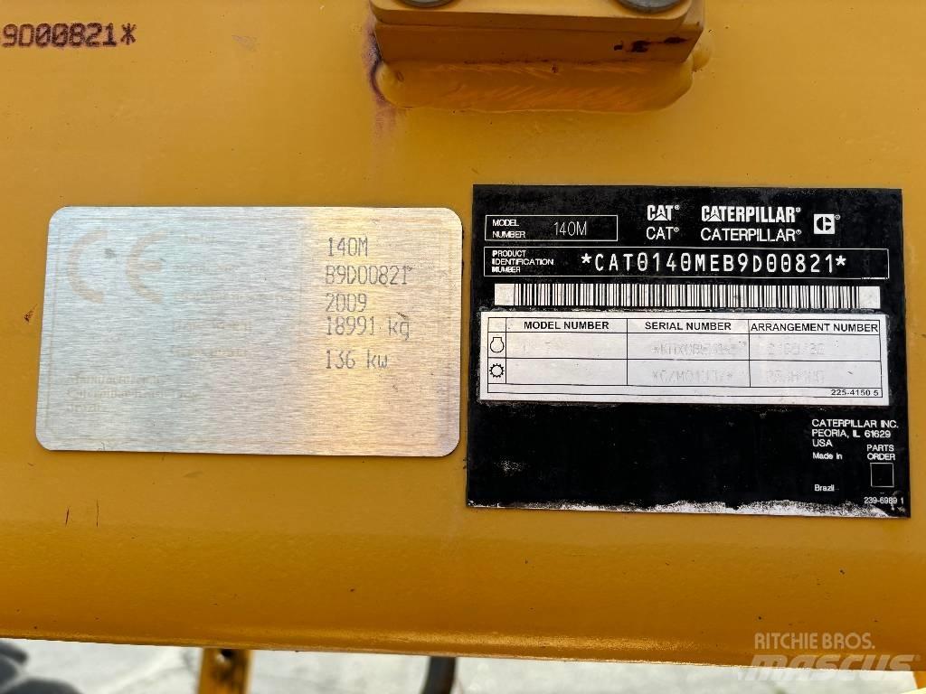 CAT 140 M Grejdry