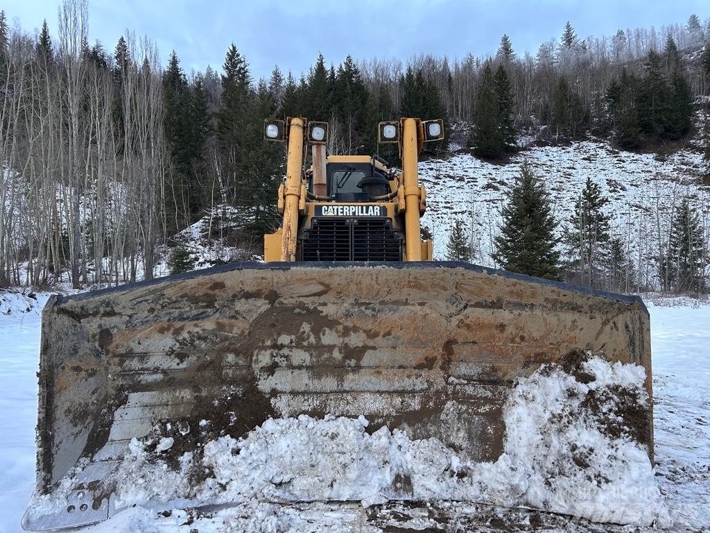 CAT D 8 R Pásové dozery