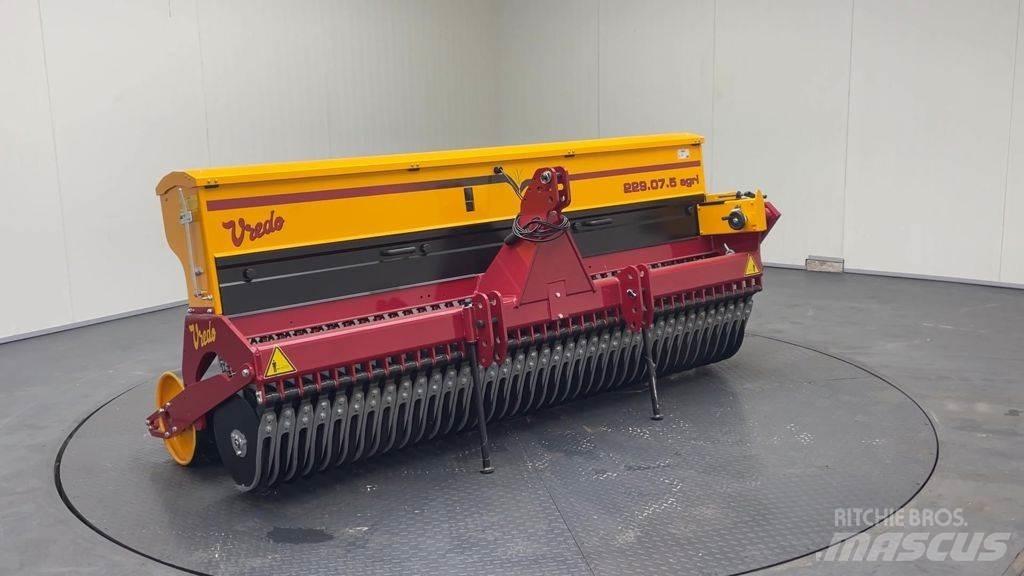 Vredo DZ 229.07.5 Další secí stroje a příslušenství