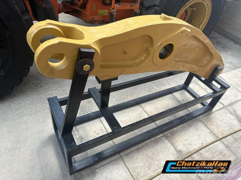 CAT  966M ARM Výložníky a lžíce