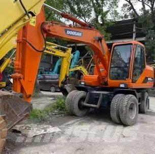 Doosan DH150W-7 Kolová rýpadla