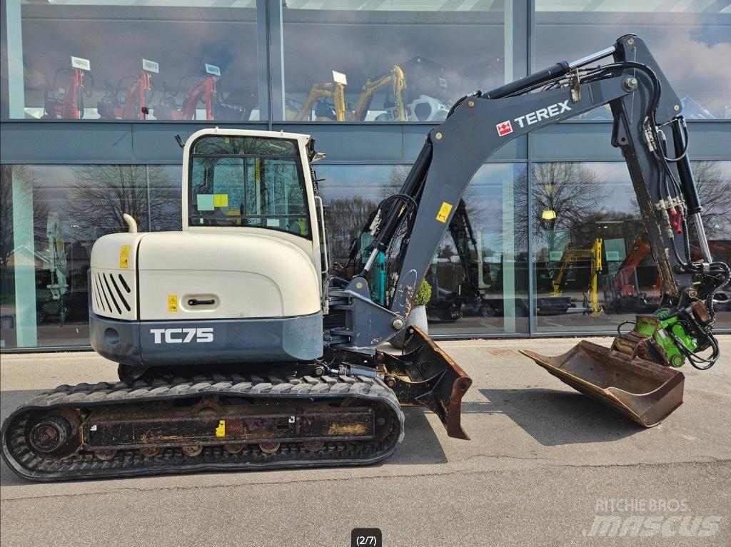 Terex TC 75 Midi rýpadla 7t - 12t