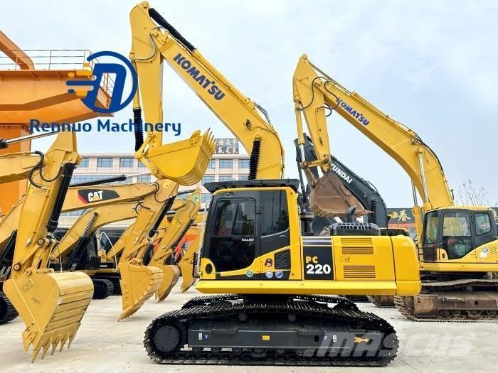 Komatsu PC 220-8 Pásová rýpadla