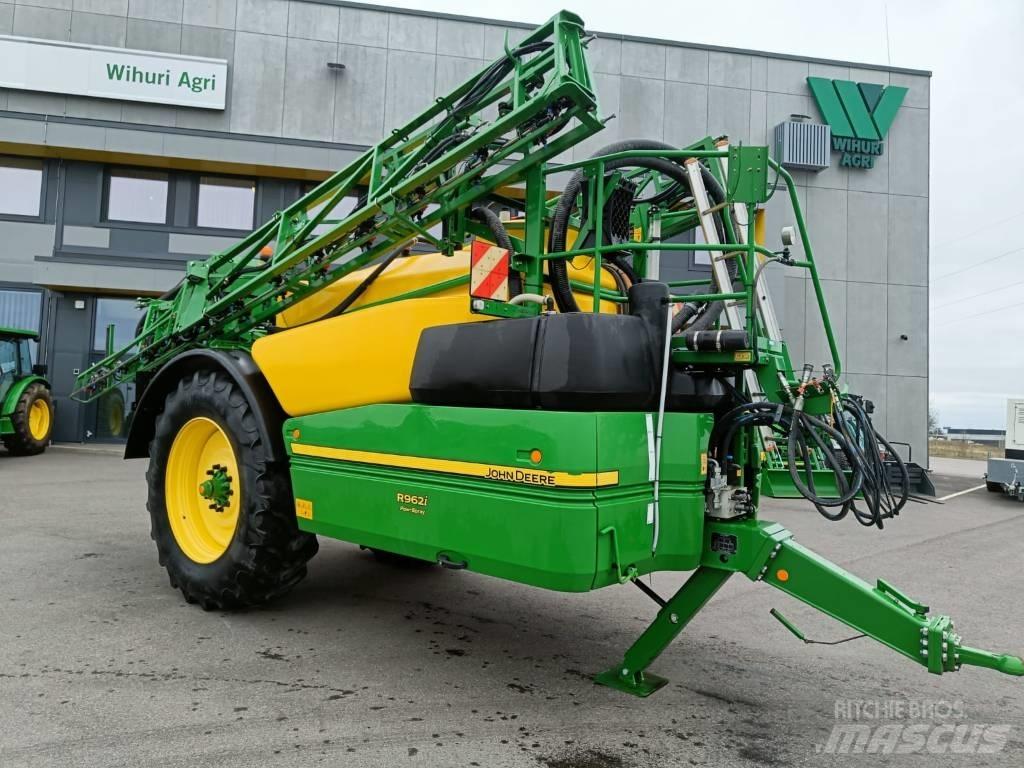 John Deere R 962 i Tažené postřikovače