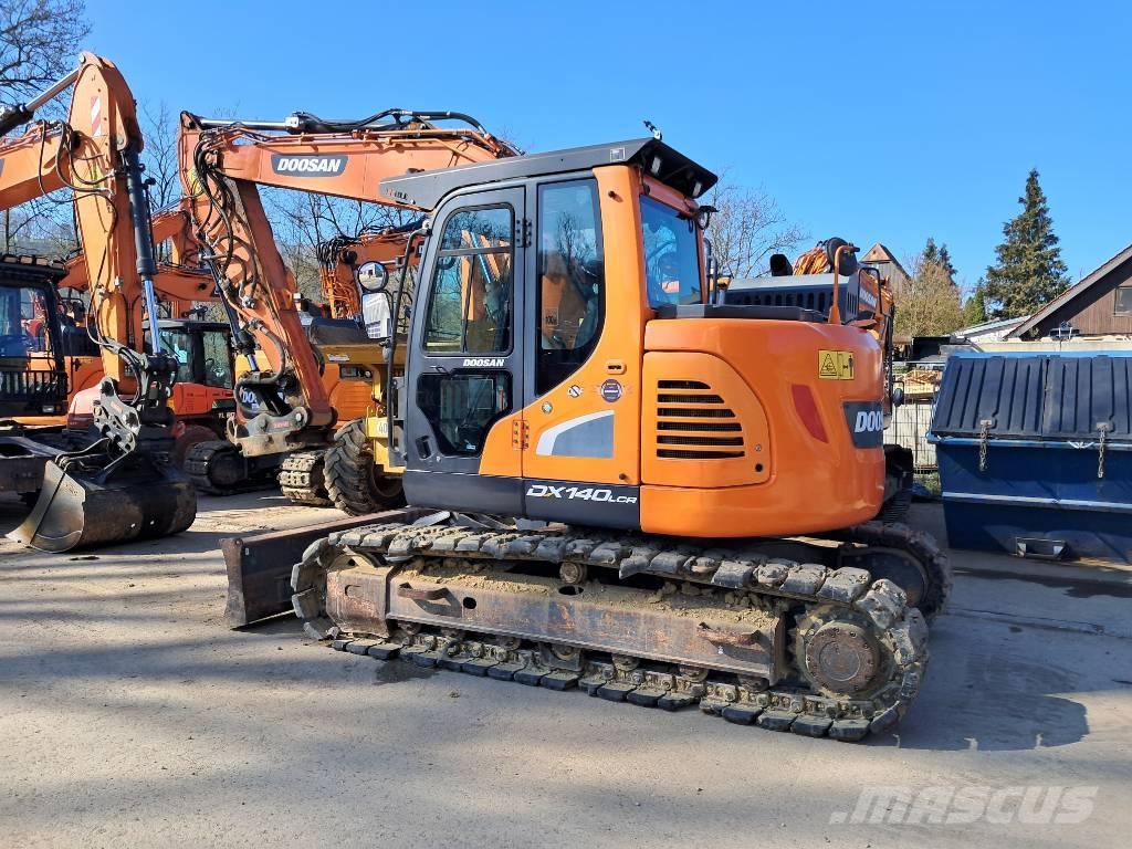 Develon DX 140 LCR-5 Pásová rýpadla