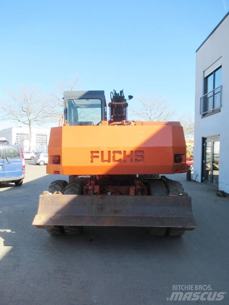Fuchs 712M Kolová rýpadla